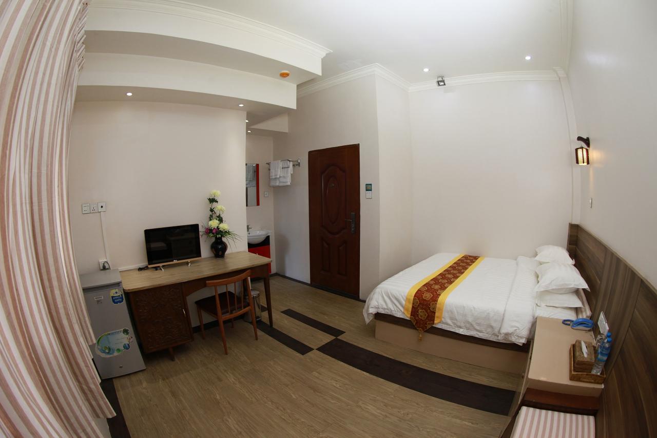 Sule Sapphire Inn Rangún Exteriér fotografie