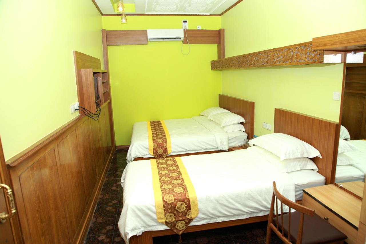 Sule Sapphire Inn Rangún Exteriér fotografie