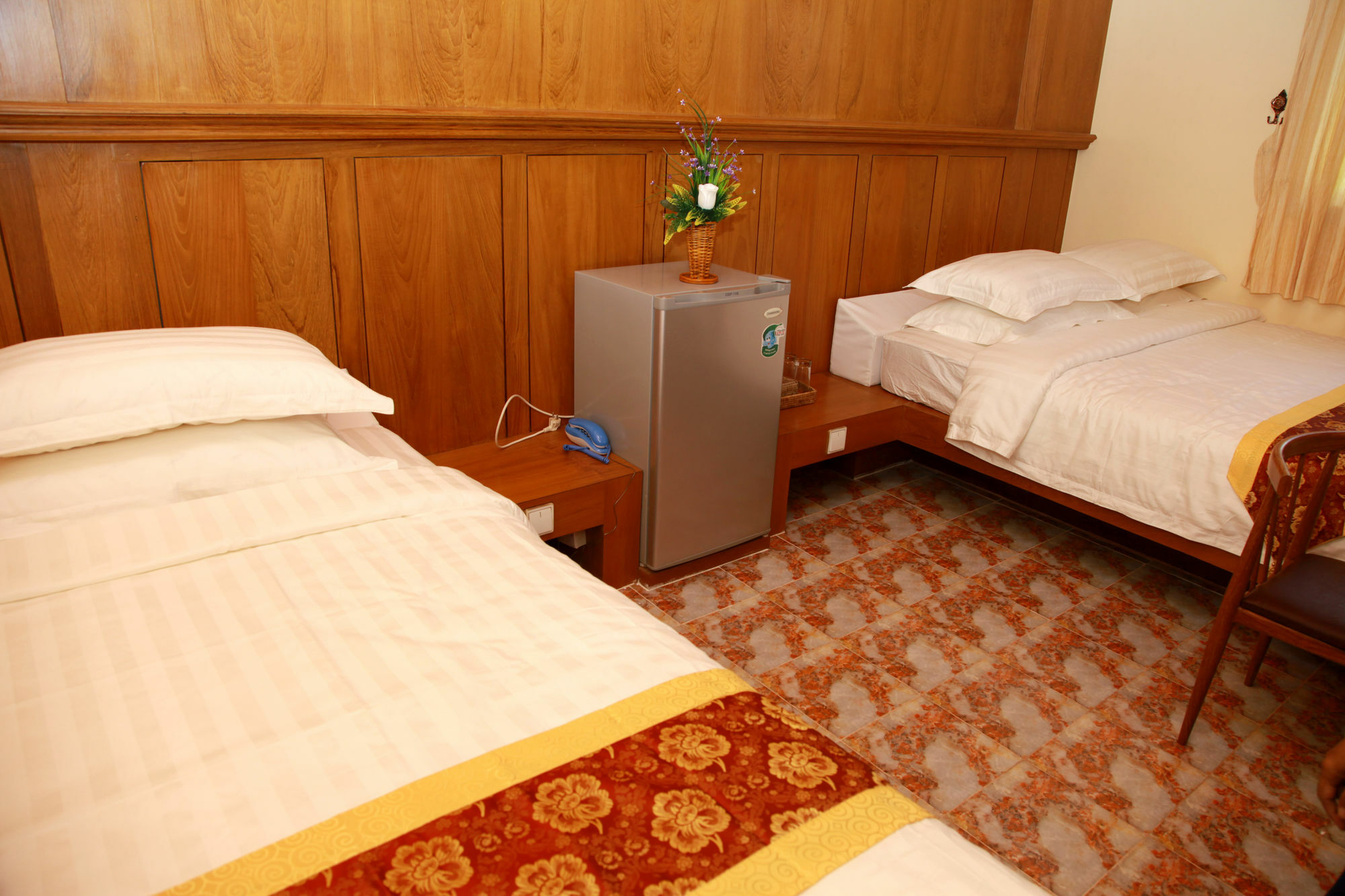Sule Sapphire Inn Rangún Exteriér fotografie